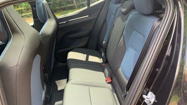 Used Volvo EX30 2025 for sale - 75441330: Photo 30
