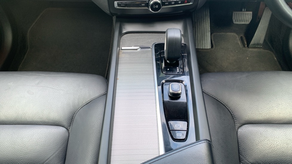 Used Volvo XC60 2022 for sale - 77019838: Photo 30