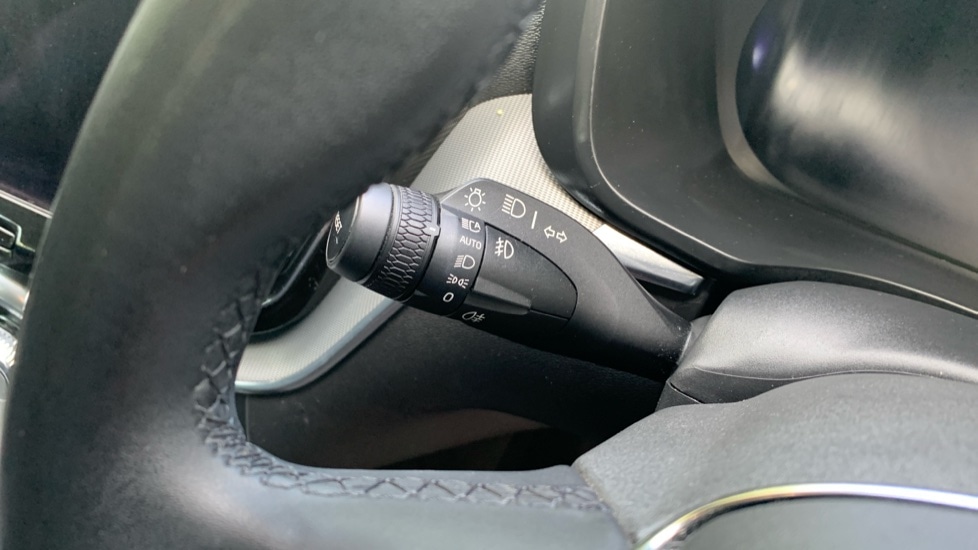 Used Volvo XC60 2022 for sale - 77019838: Photo 36