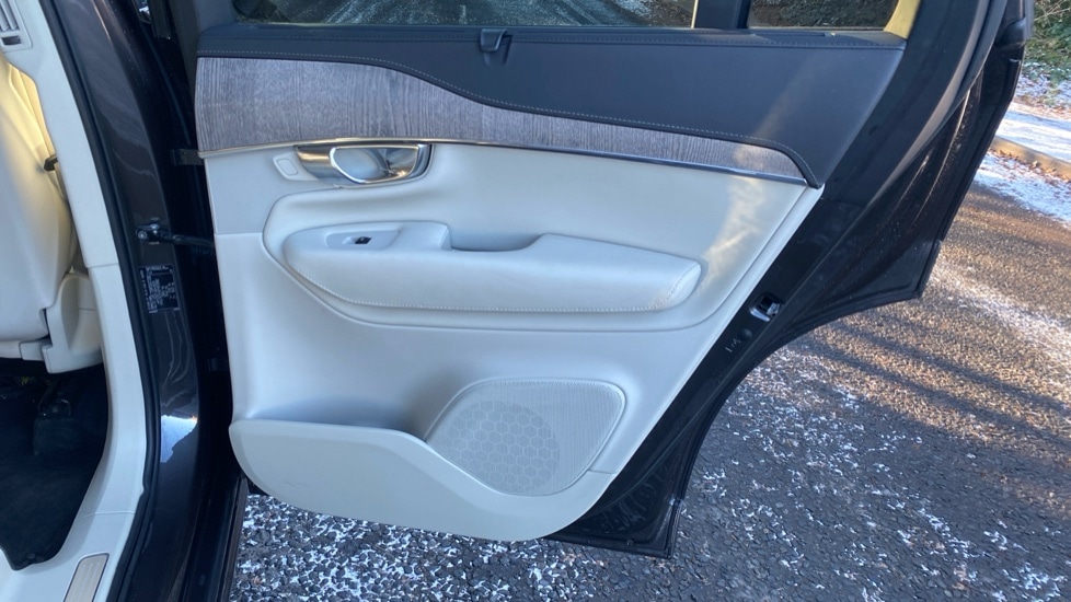 Used Volvo XC90 2022 for sale - 77178136: Photo 24