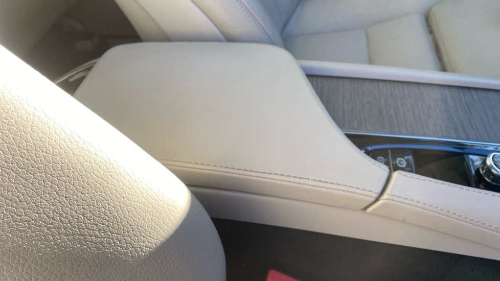 Used Volvo XC90 2022 for sale - 77178136: Photo 46