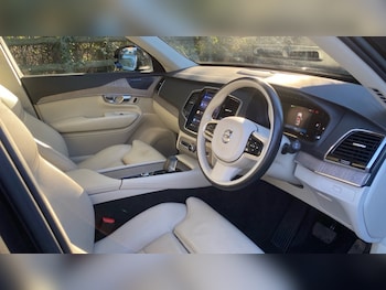 Used Volvo XC90 2022 for sale - 77178136: Photo