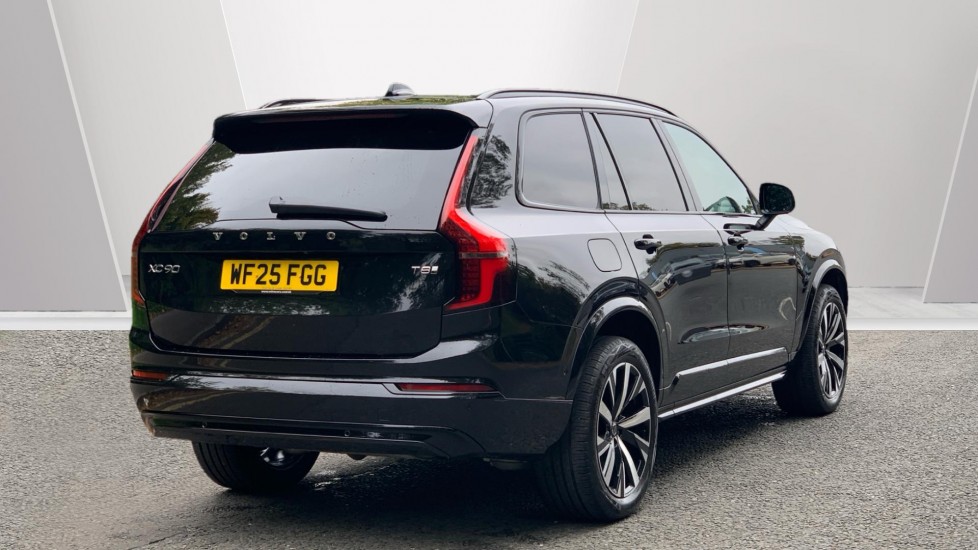 Used Volvo XC90 2025 for sale - 76195980: Photo 2