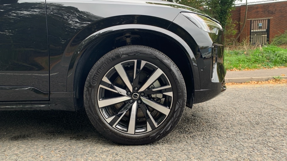 Used Volvo XC90 2025 for sale - 76195980: Photo 9