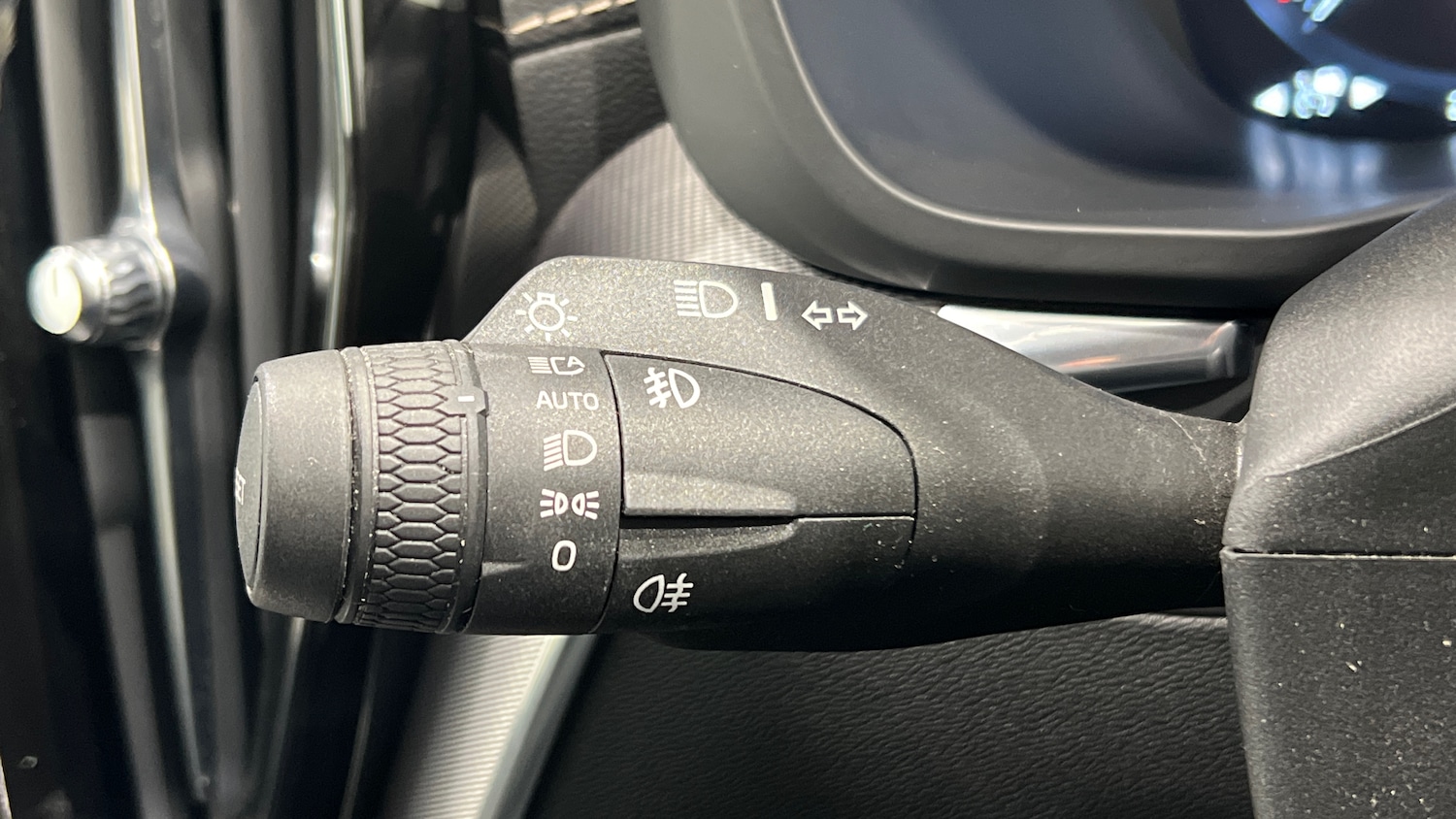 Used Volvo XC60 2020 for sale - 76434740: Photo 18