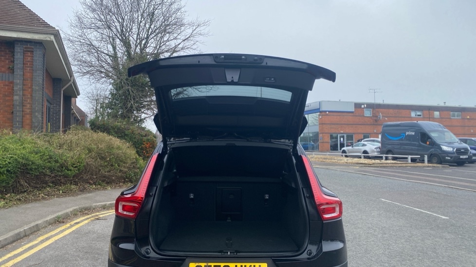 Used Volvo XC40 2022 for sale - 77893992: Photo 13