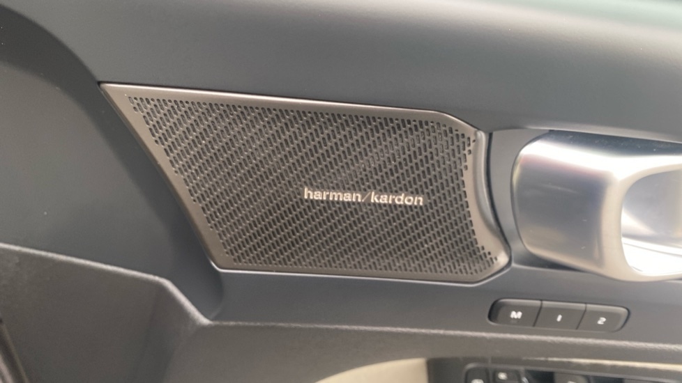 Used Volvo XC40 2022 for sale - 77893992: Photo 32