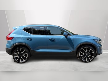 Used Volvo XC40 2025 for sale - 79169852: Photo
