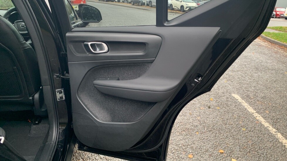 Used Volvo XC40 2025 for sale - 76519338: Photo 33