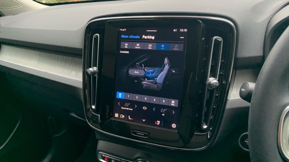 Used Volvo XC40 2025 for sale - 76519338: Photo 42