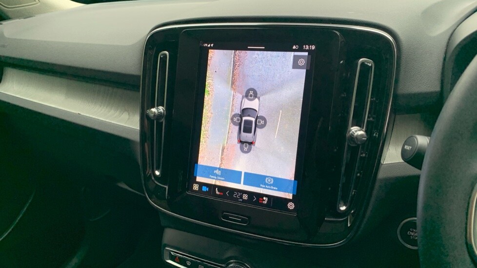 Used Volvo XC40 2025 for sale - 76519338: Photo 43