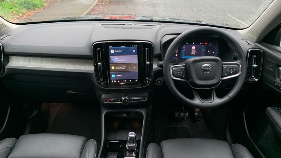 Used Volvo XC40 2025 for sale - 76519338: Photo 5