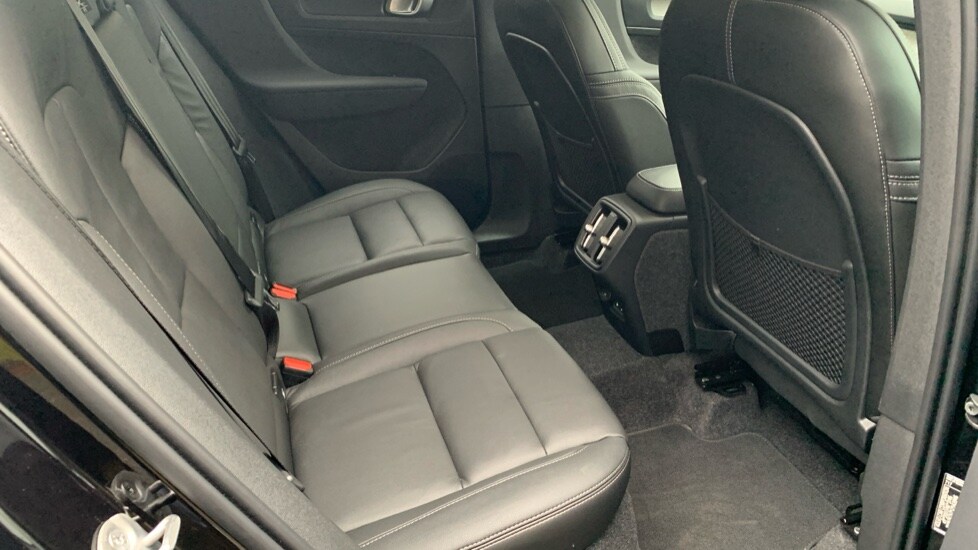 Used Volvo XC40 2025 for sale - 76519338: Photo 6