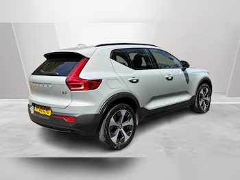 Used Volvo XC40 2025 for sale - 79087707: Photo