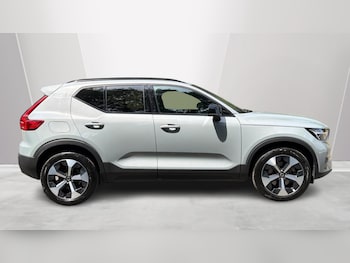 Used Volvo XC40 2025 for sale - 79087707: Photo