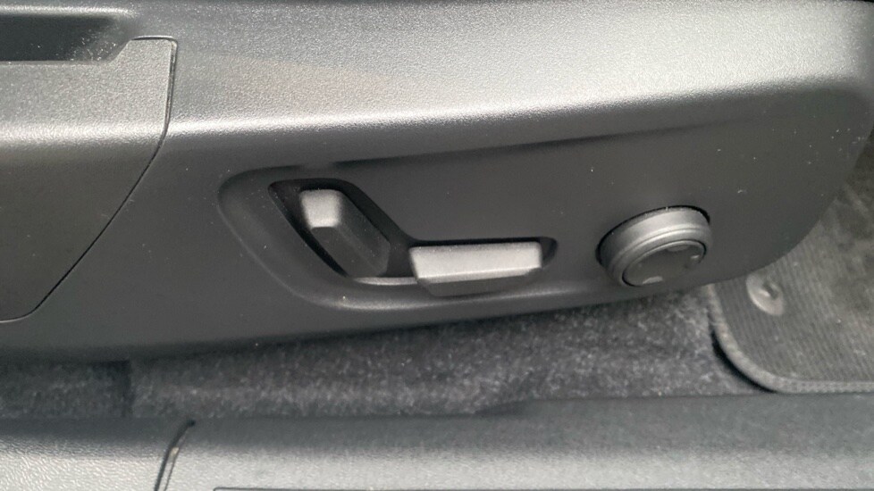 Used Volvo C40 2022 for sale - 77971790: Photo 38