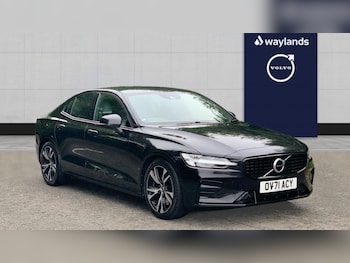 2021 - R-Design, B5 mild hybrid 4-Door