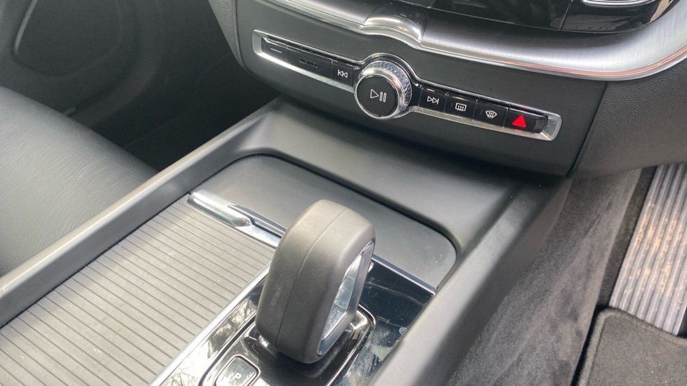 Used Volvo XC60 2022 for sale - 78014436: Photo 38