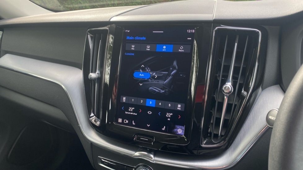 Used Volvo XC60 2022 for sale - 78014436: Photo 47