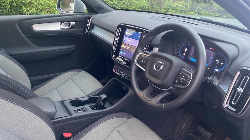 Used Volvo XC40 2024 for sale - 77560612: Photo 4