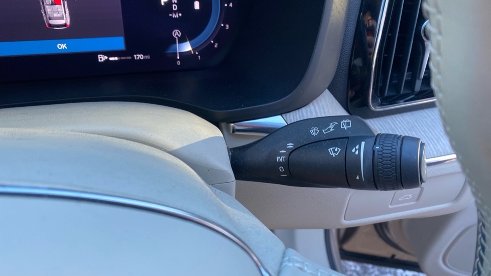 Used Volvo XC60 2023 for sale - 77256322: Photo 21