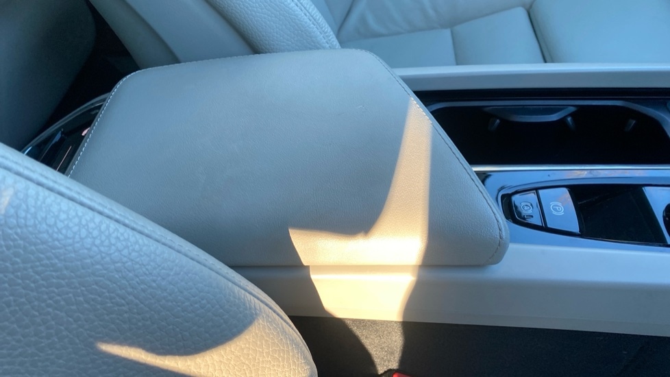 Used Volvo XC60 2023 for sale - 77256322: Photo 26