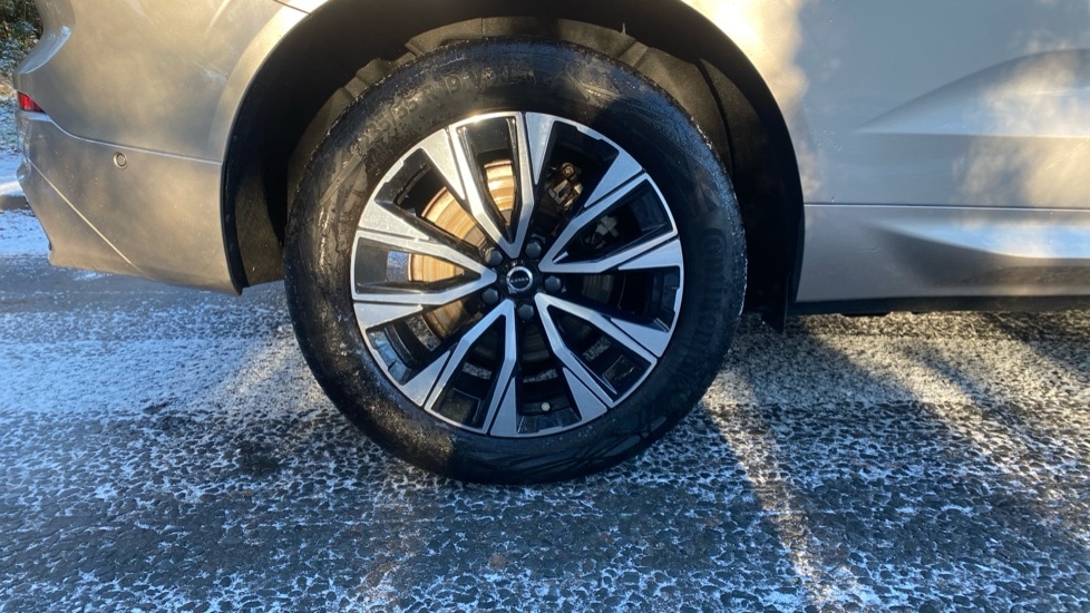 Used Volvo XC60 2023 for sale - 77256322: Photo 45