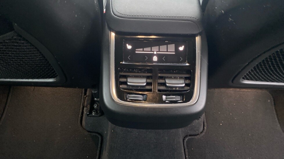 Used Volvo XC60 2025 for sale - 75771299: Photo 41