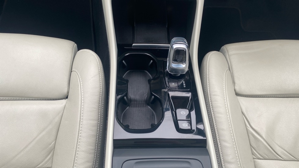 Used Volvo XC40 2022 for sale - 77778332: Photo 23