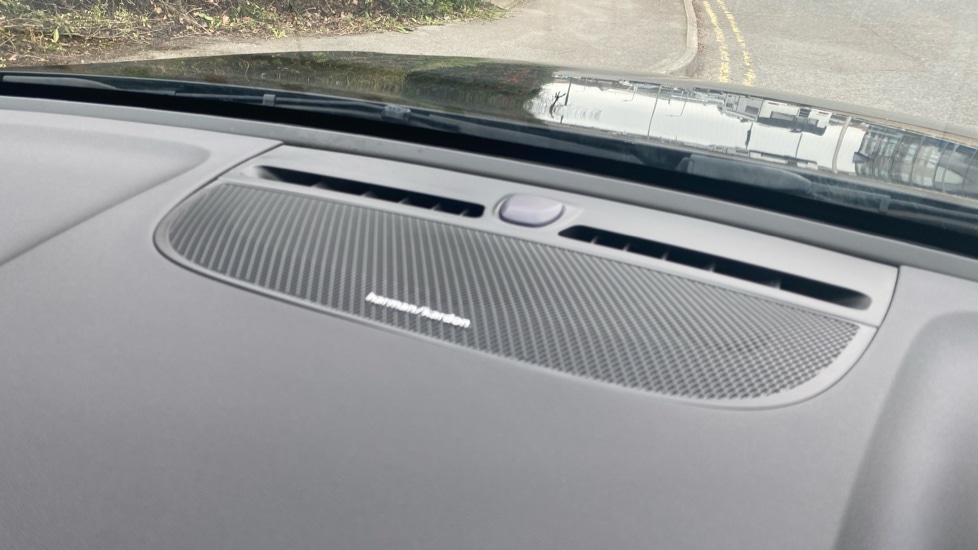 Used Volvo XC40 2022 for sale - 77778332: Photo 36