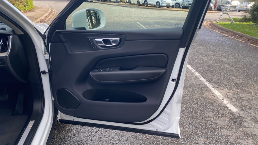 Used Volvo XC60 2020 for sale - 78219009: Photo 29