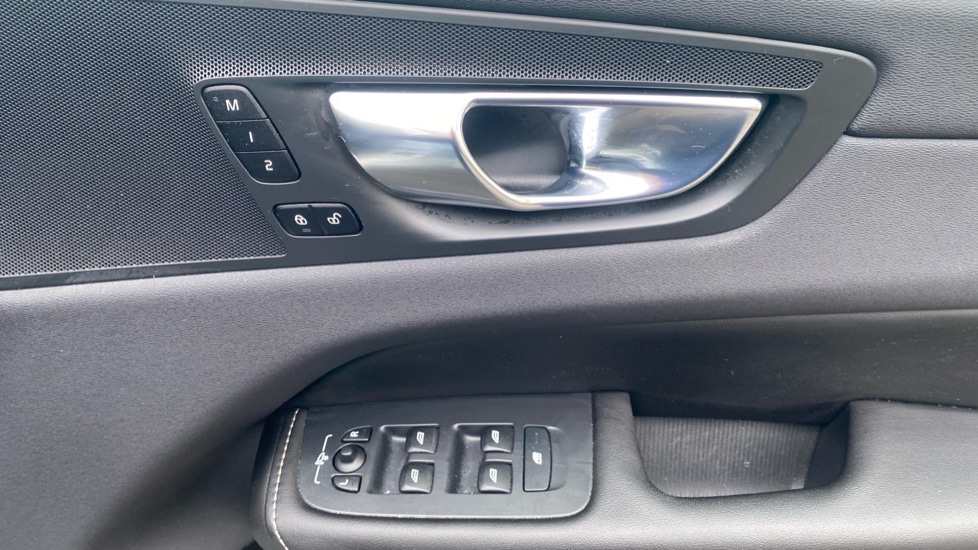 Used Volvo XC60 2020 for sale - 78219009: Photo 30