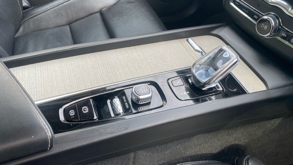 Used Volvo XC60 2020 for sale - 78219009: Photo 34