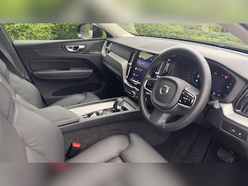 Used Volvo XC60 2025 for sale - 77367005: Photo