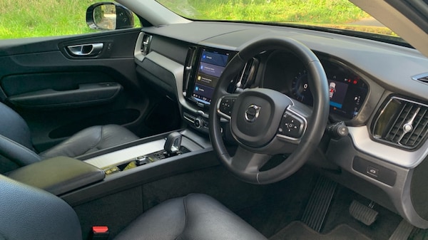 Used Volvo XC60 2022 for sale - 76229171: Photo 4
