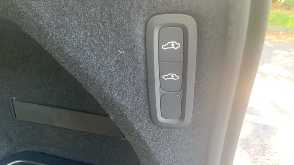 Used Volvo XC90 2025 for sale - 75967050: Photo 15