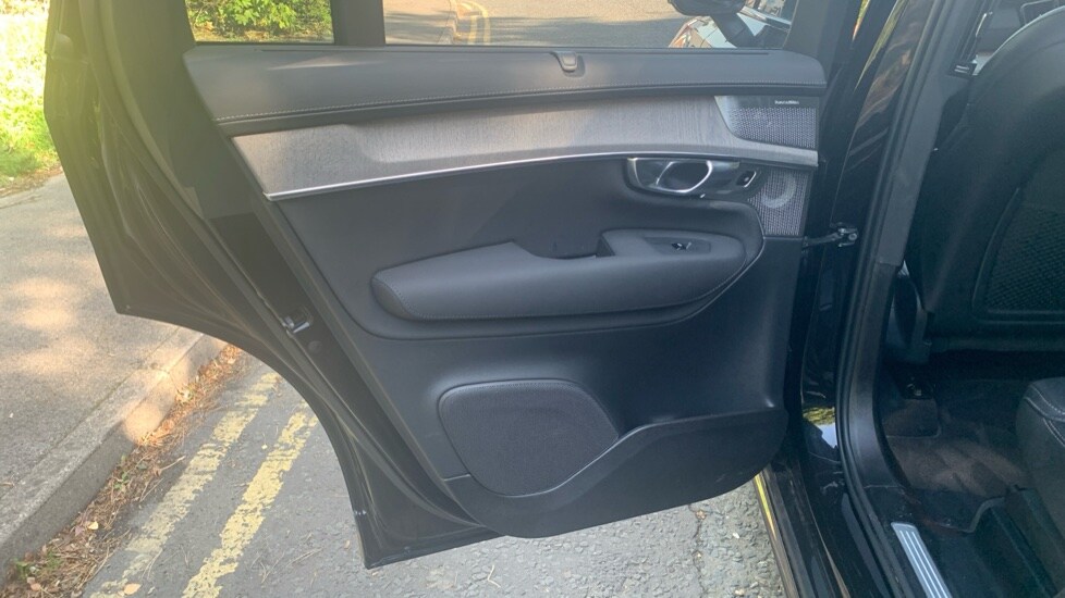 Used Volvo XC90 2025 for sale - 75967050: Photo 21