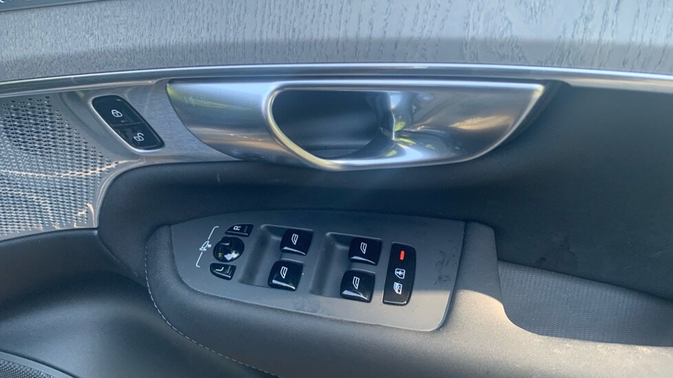 Used Volvo XC90 2025 for sale - 75967050: Photo 33