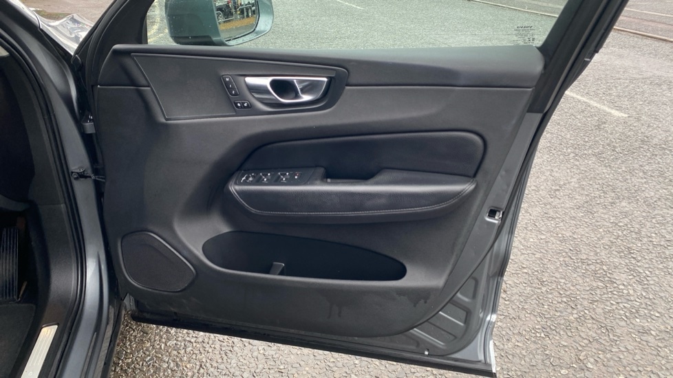 Used Volvo XC60 2019 for sale - 77205620: Photo 26