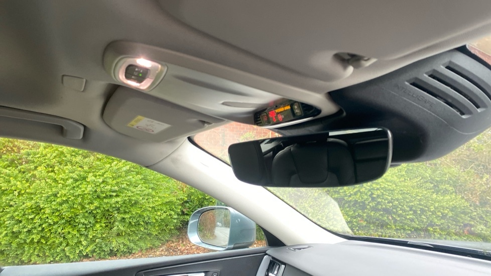 Used Volvo XC60 2019 for sale - 77205620: Photo 40