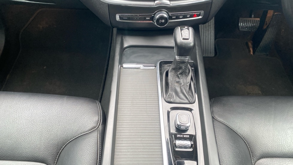 Used Volvo XC60 2019 for sale - 77205620: Photo 44