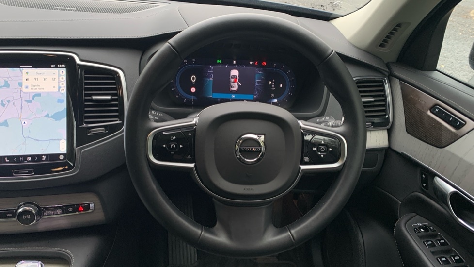 Used Volvo XC90 2025 for sale - 76927883: Photo 10