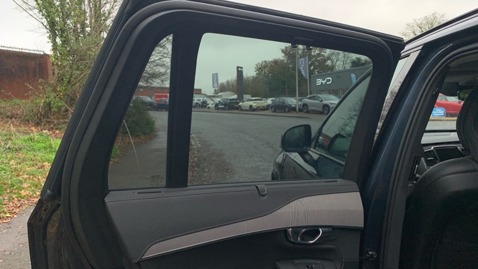 Used Volvo XC90 2025 for sale - 76927883: Photo 24