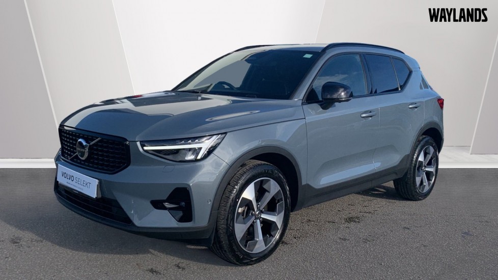 Used Volvo XC40 2023 for sale - 76404673: Photo 6