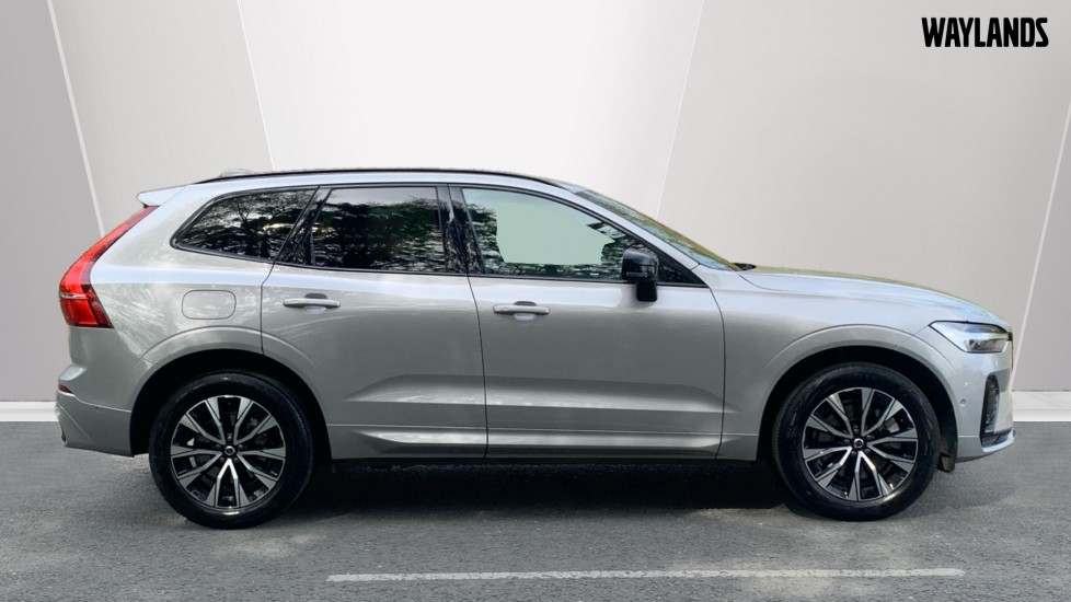 Used Volvo XC60 2024 for sale - 77010319: Photo 3