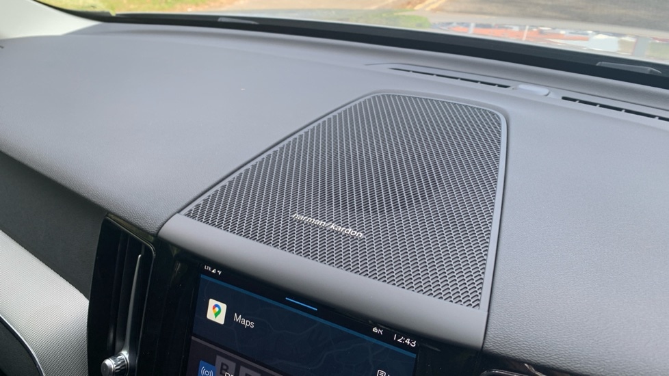 Used Volvo XC60 2024 for sale - 77010319: Photo 40