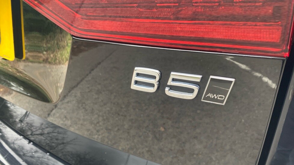 Used Volvo XC60 2025 for sale - 77665000: Photo 16