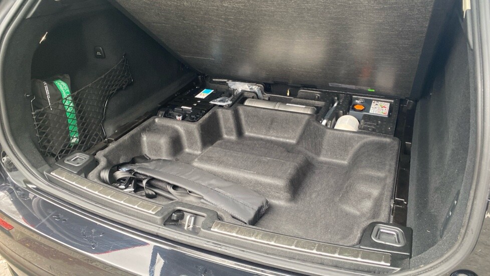 Used Volvo XC60 2025 for sale - 77665000: Photo 24