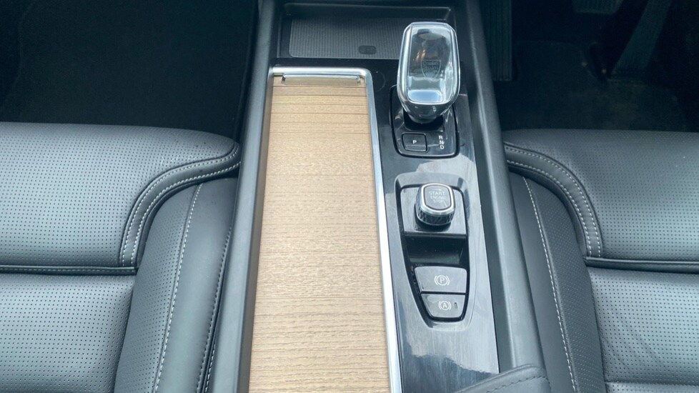 Used Volvo XC60 2025 for sale - 77665000: Photo 31