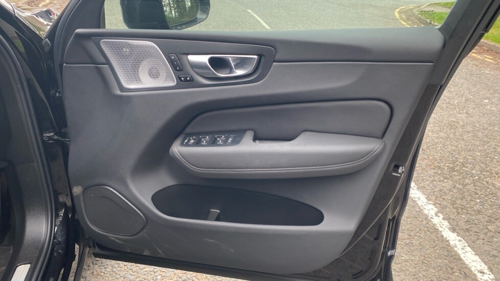 Used Volvo XC60 2025 for sale - 77665000: Photo 32